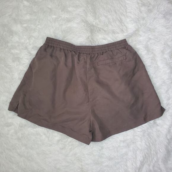ASTR Brown Shorts Medium - Picture 5 of 9